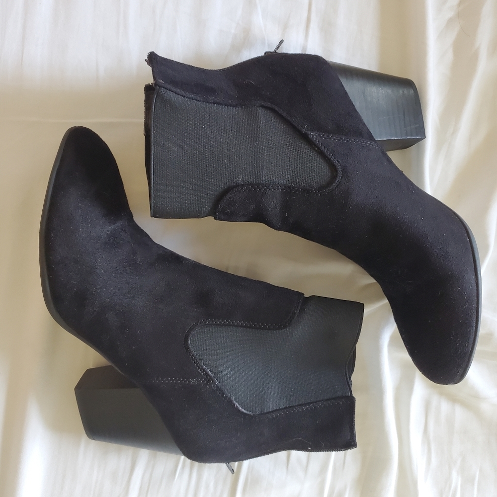 Black boots